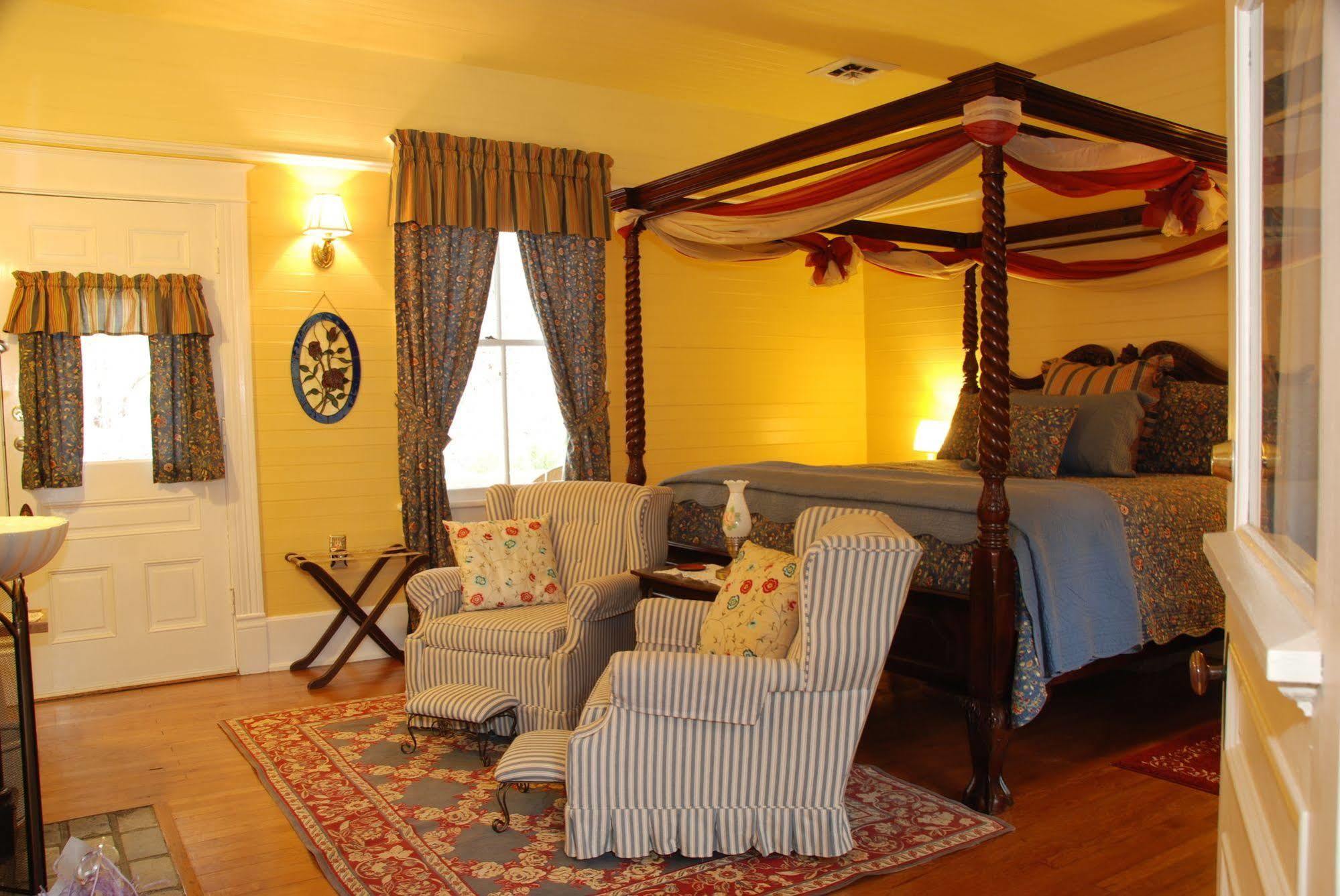 Mountain Rose Inn Woolwine Exterior foto